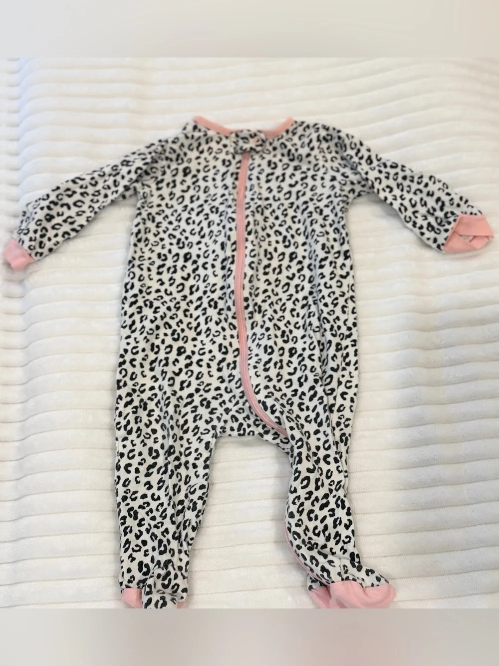 Baby Onesie bundle 3 to 6 months, 6 onesies